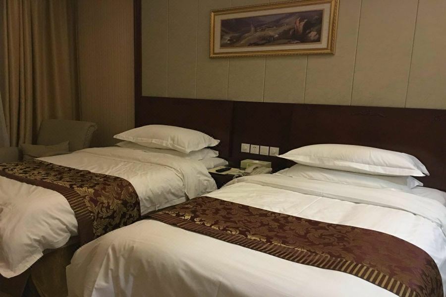 Vienna Hotel Hangzhou Yuhang Linping Exterior photo
